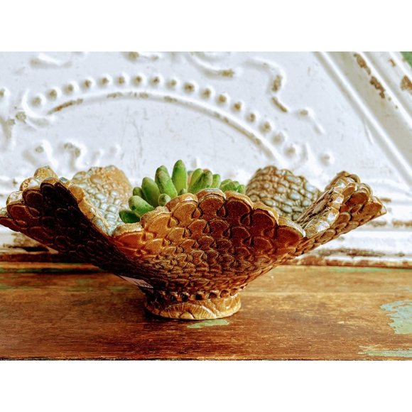 Susan M. Sutherland Barnes Lace Pottery Bowl